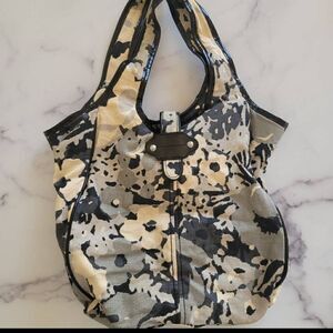 Giraffe black white grey shoulder bag fabric animal print